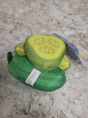 3 Pack Pickle Splashers Squeeze Water Toys Bath Pool Novelty New Sealed